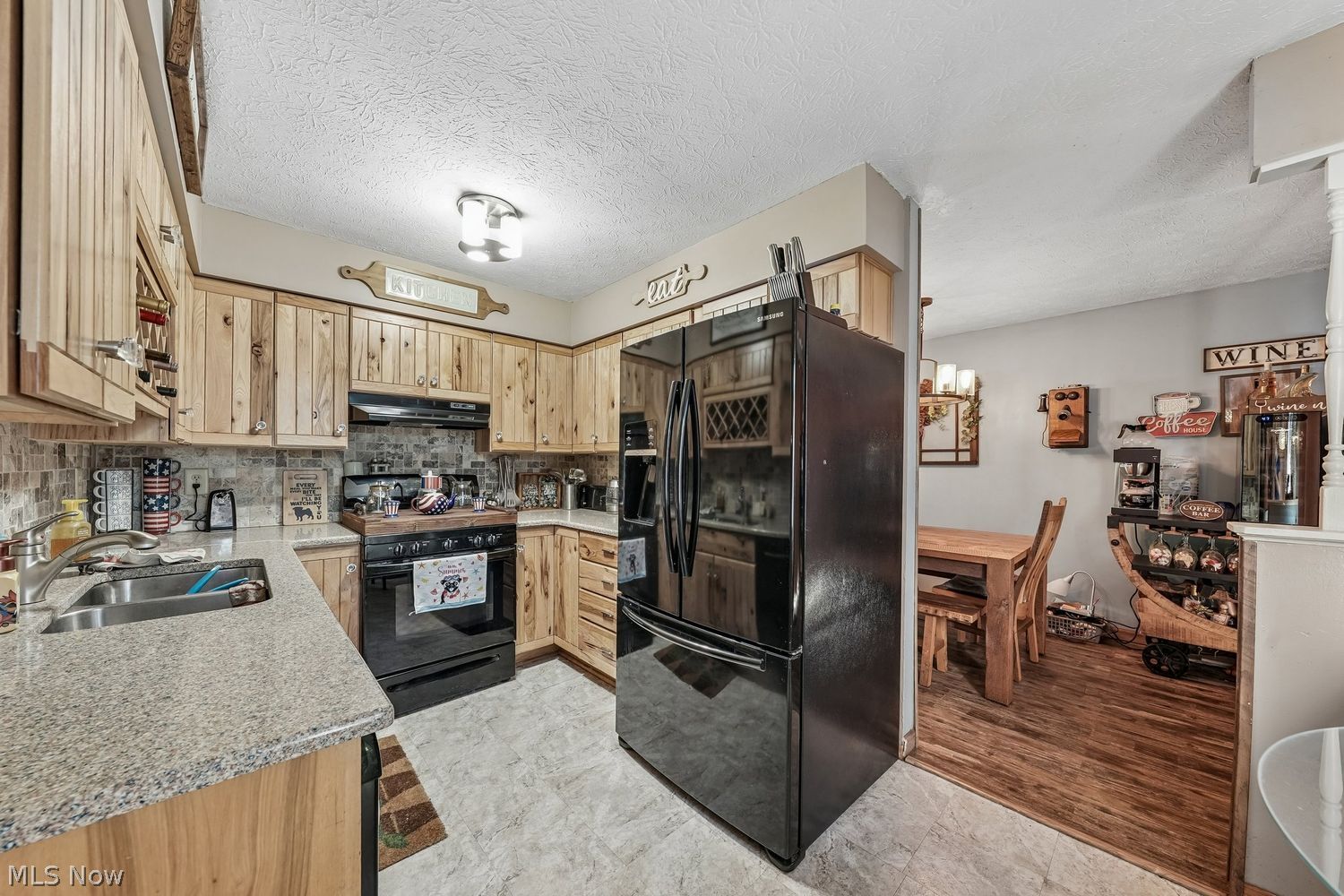 5606 Grove Avenue Mentor OH 44060