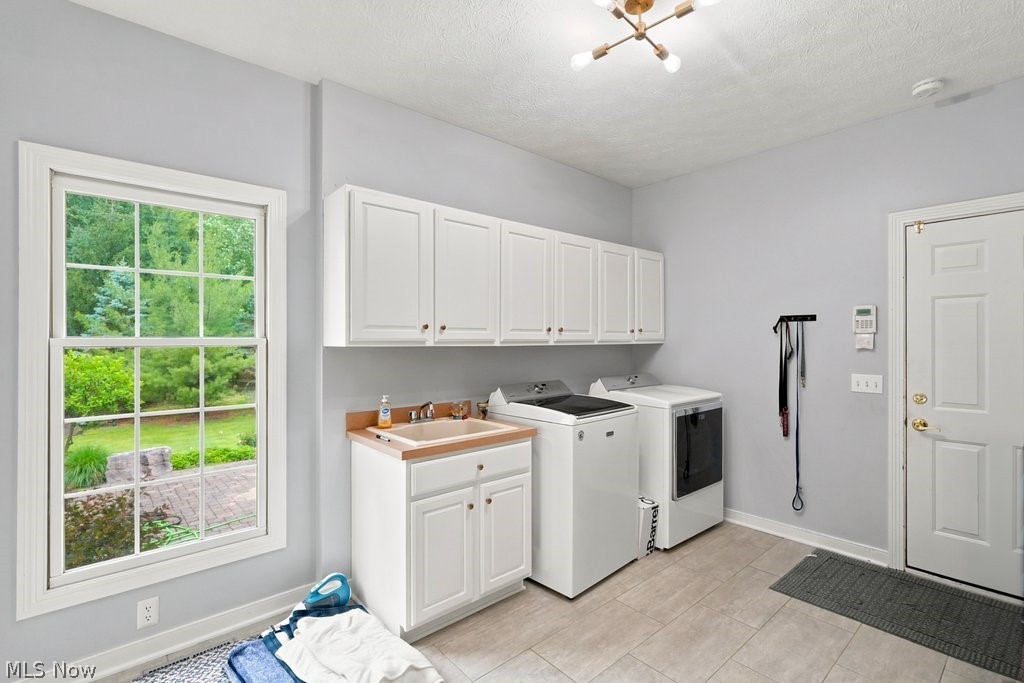 8320 Woodberry Boulevard Chagrin Falls OH 44023