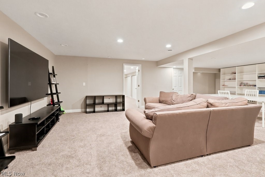8320 Woodberry Boulevard Chagrin Falls OH 44023
