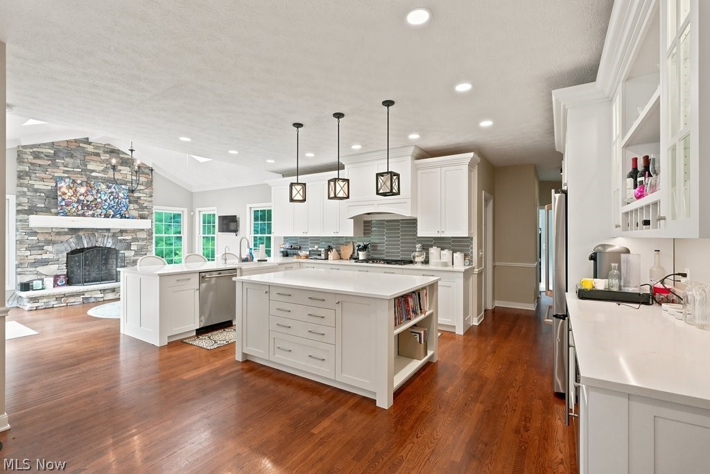 8320 Woodberry Boulevard Chagrin Falls OH 44023