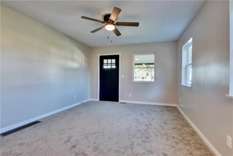 852 15th Street NW Massillon OH 44647