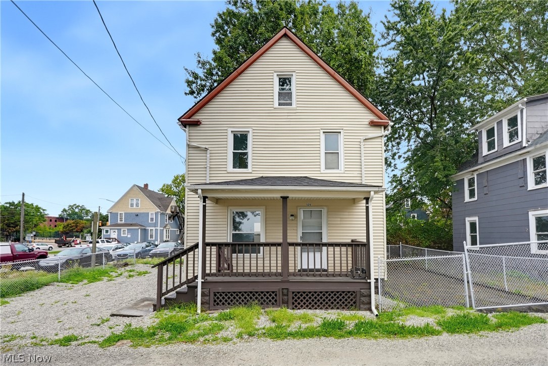 529 Hazel Place Akron OH 44304