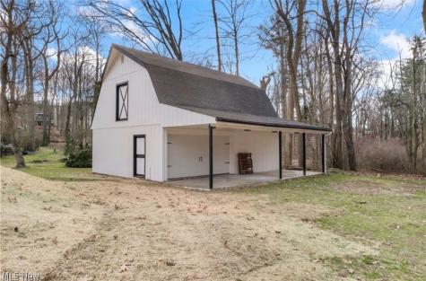 1121 Doralee Drive Mogadore OH 44260