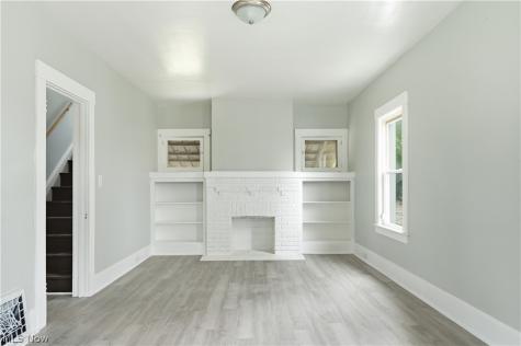 521 Cambridge Avenue Youngstown OH 44502