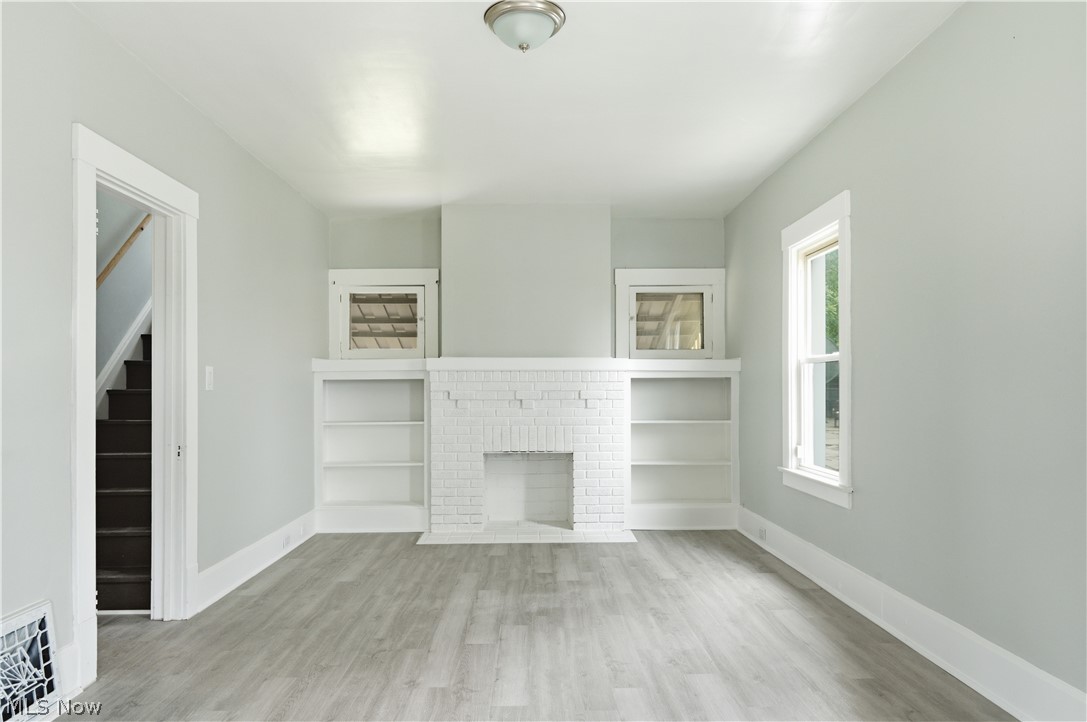 521 Cambridge Avenue Youngstown OH 44502