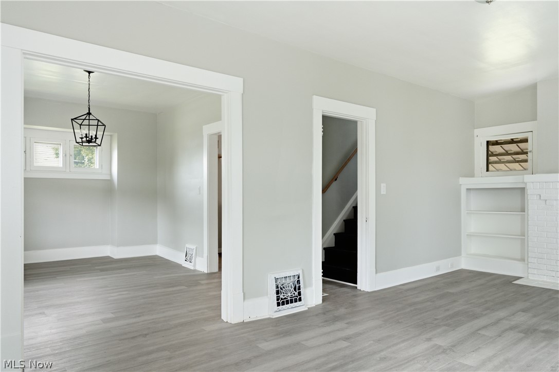 521 Cambridge Avenue Youngstown OH 44502