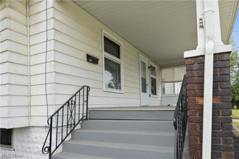 521 Cambridge Avenue Youngstown OH 44502