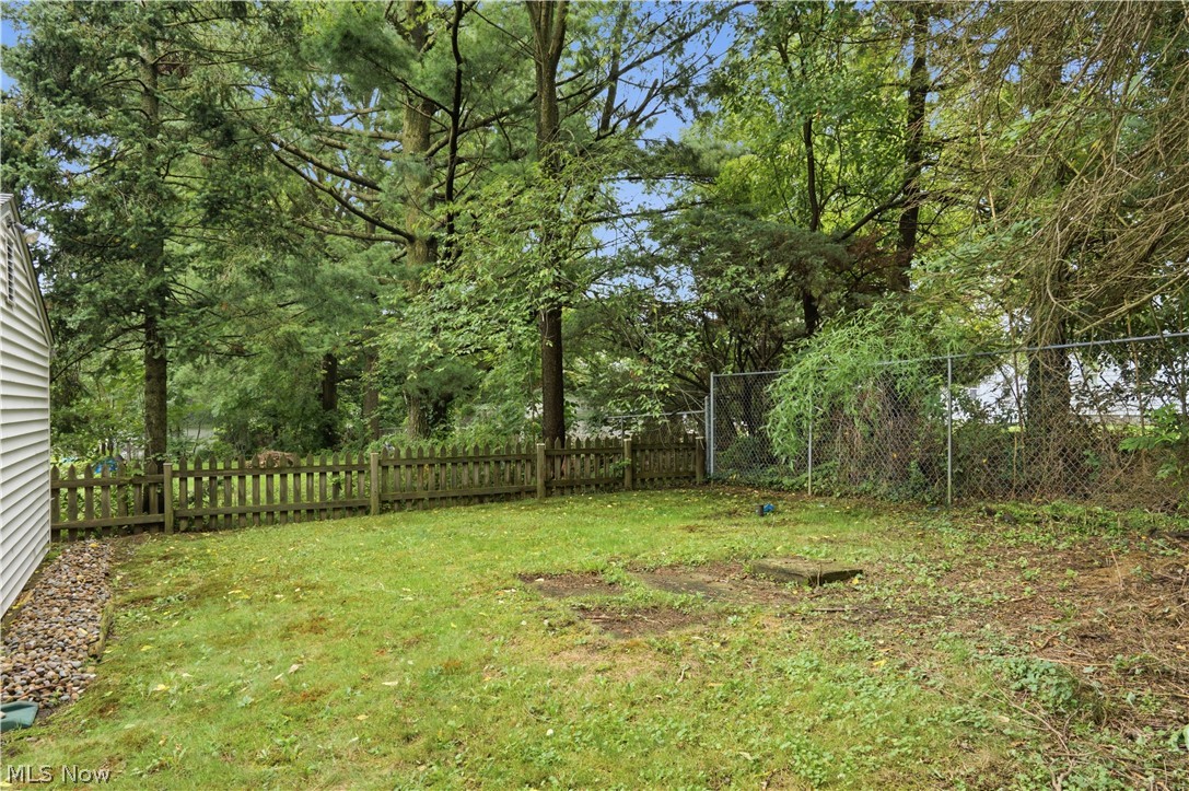 521 Cambridge Avenue Youngstown OH 44502