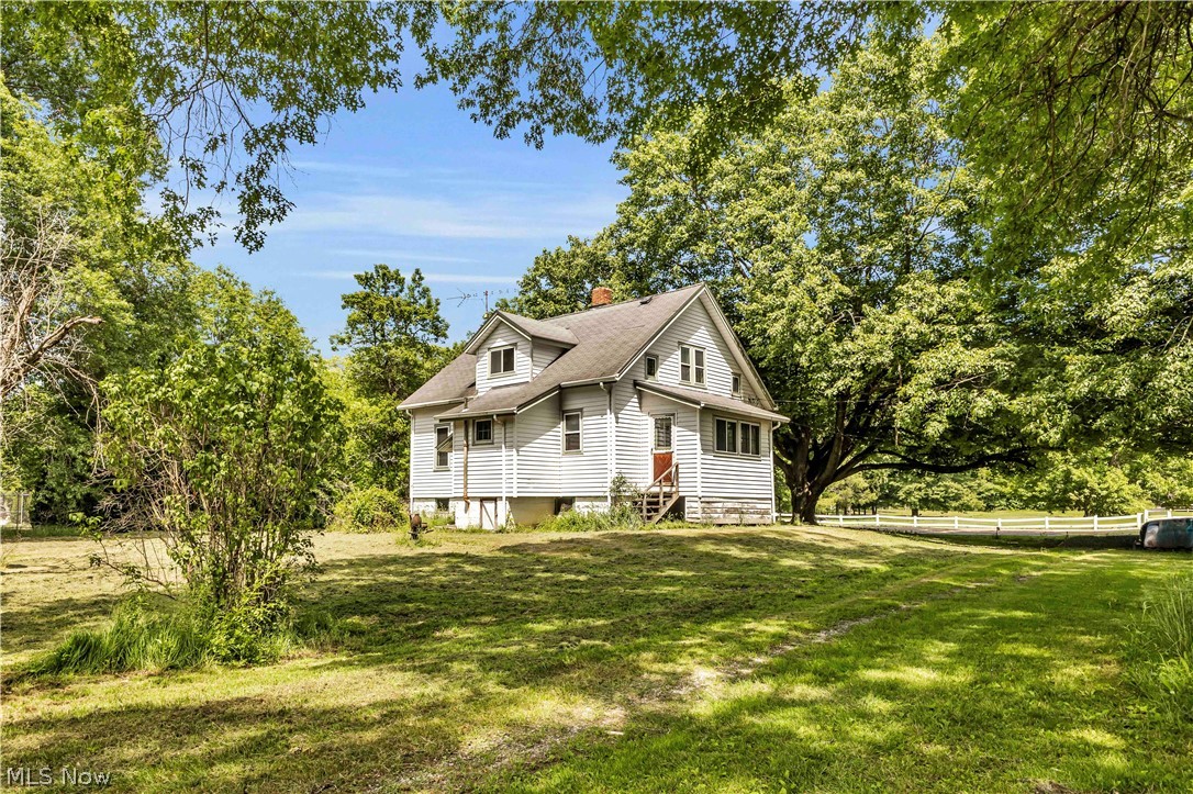 3356 S Leavitt Road SW Lordstown OH 44481