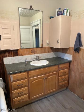 5 Water Street Elyria OH 44035