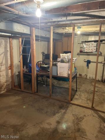 5 Water Street Elyria OH 44035