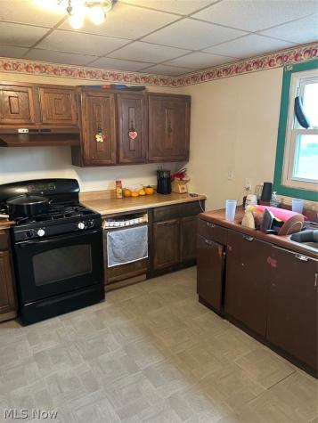 5 Water Street Elyria OH 44035