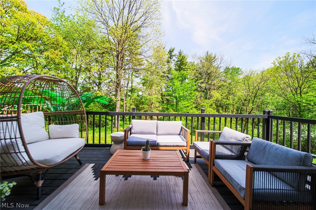 2317 Goshen Hill Road SE New Philadelphia OH 44663