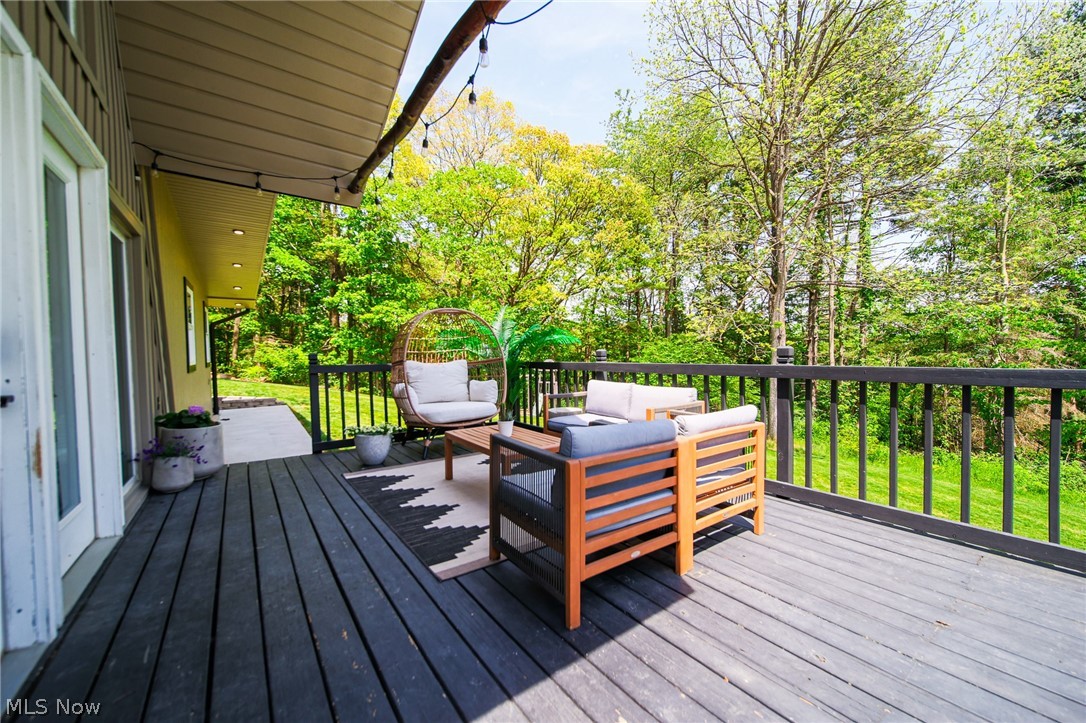 2317 Goshen Hill Road SE New Philadelphia OH 44663