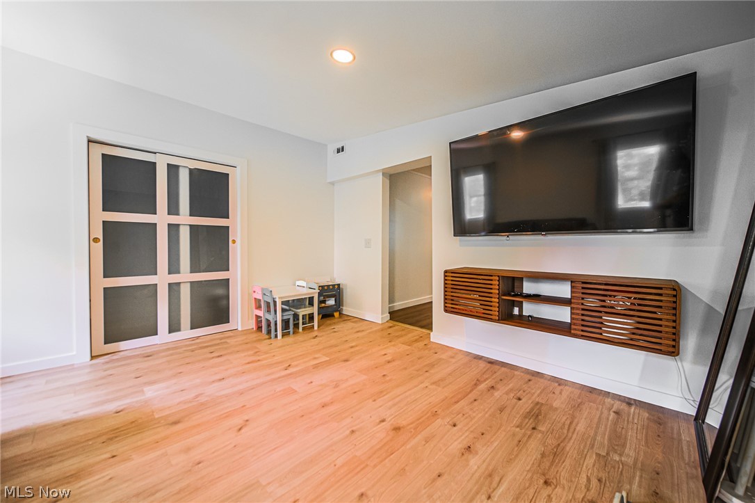 2317 Goshen Hill Road SE New Philadelphia OH 44663