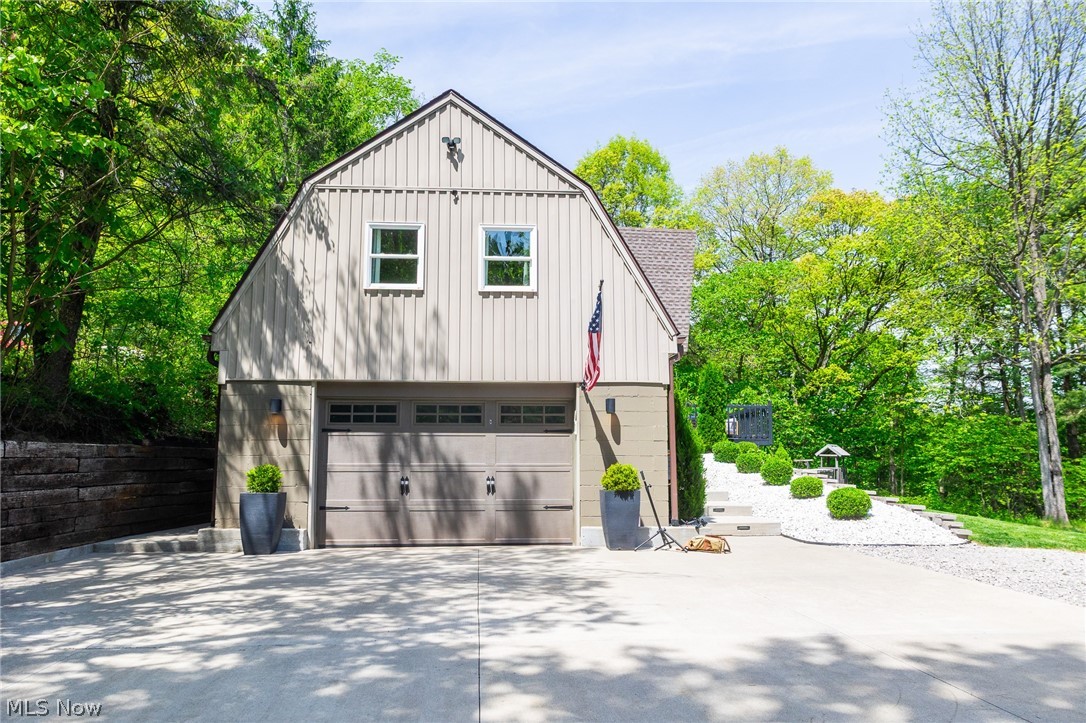 2317 Goshen Hill Road SE New Philadelphia OH 44663