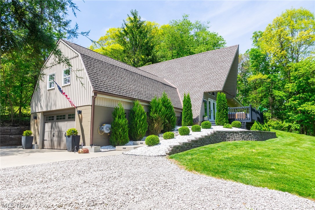 2317 Goshen Hill Road SE New Philadelphia OH 44663