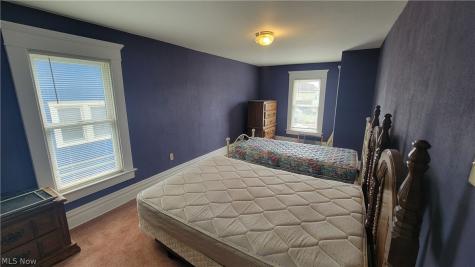 304 Oakwood Avenue Marietta OH 45750