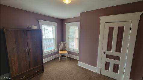 304 Oakwood Avenue Marietta OH 45750