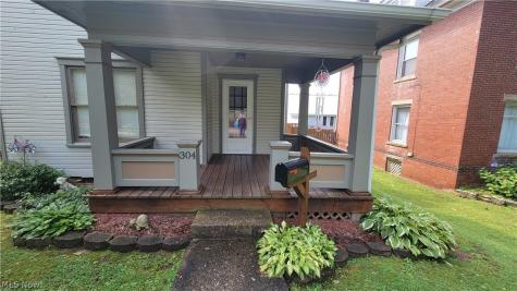 304 Oakwood Avenue Marietta OH 45750