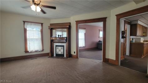 304 Oakwood Avenue Marietta OH 45750