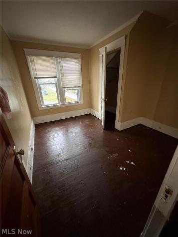 12520 Cornado Avenue Cleveland OH 44108