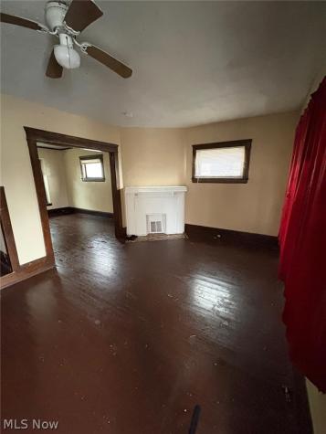 12520 Cornado Avenue Cleveland OH 44108