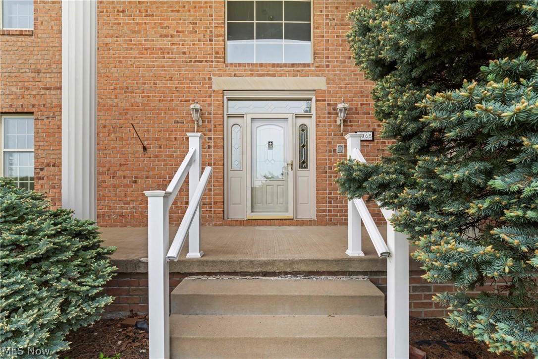 6065 Saint Elia Court Canfield OH 44406