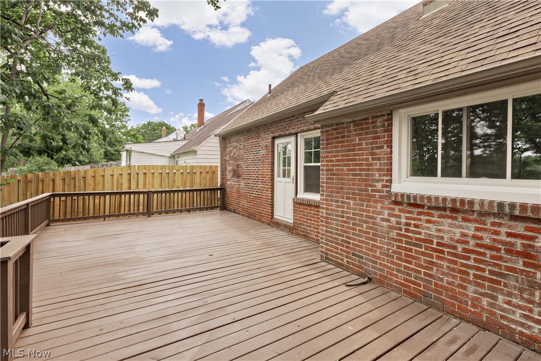 17917 Mccracken Road Maple Heights OH 44137