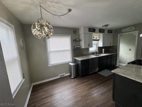 2725 Walbrook Avenue Cleveland OH 44109