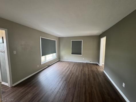 2725 Walbrook Avenue Cleveland OH 44109