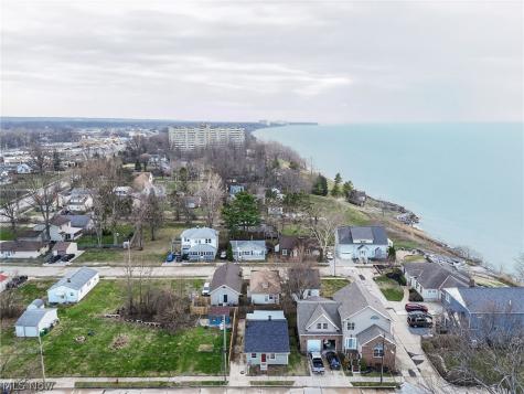 164 E 317th Street Willowick OH 44095