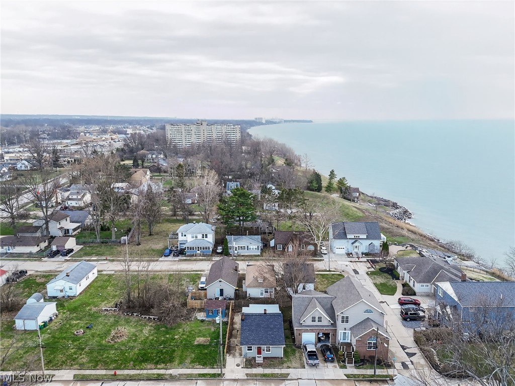164 E 317th Street Willowick OH 44095