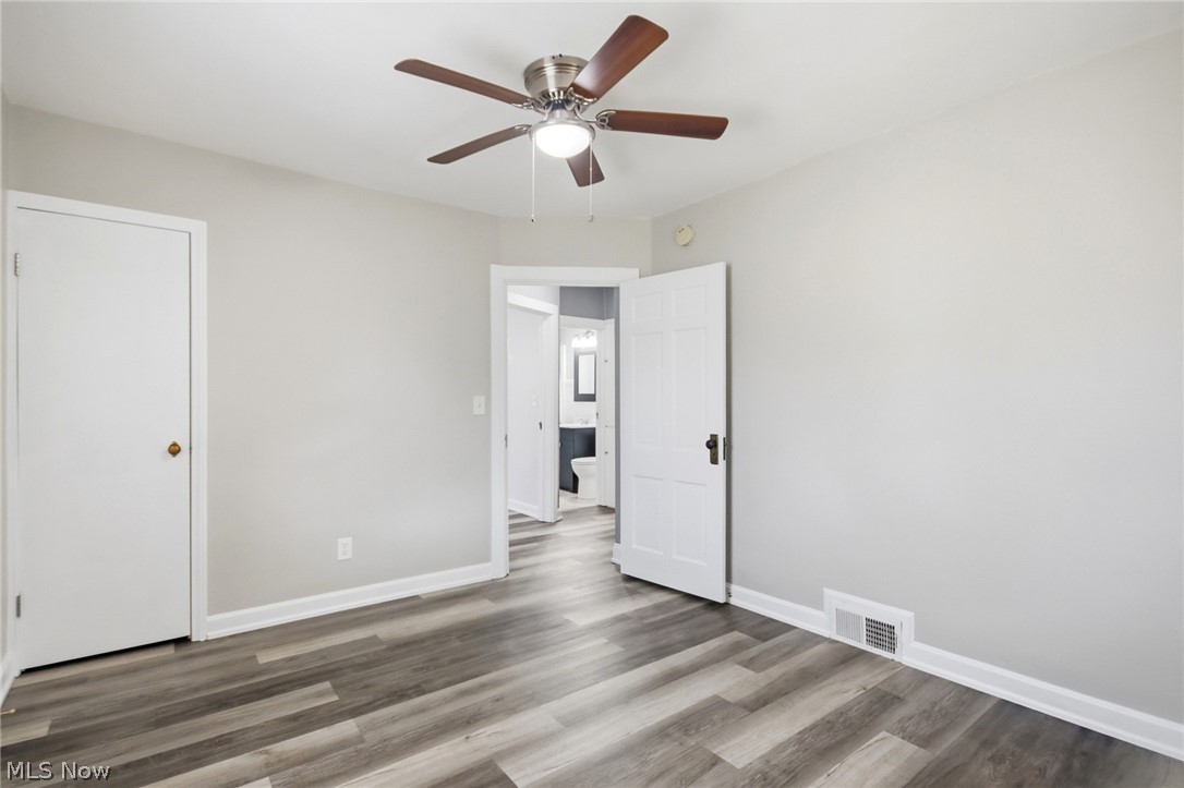 571 Wesleyan Avenue Barberton OH 44203