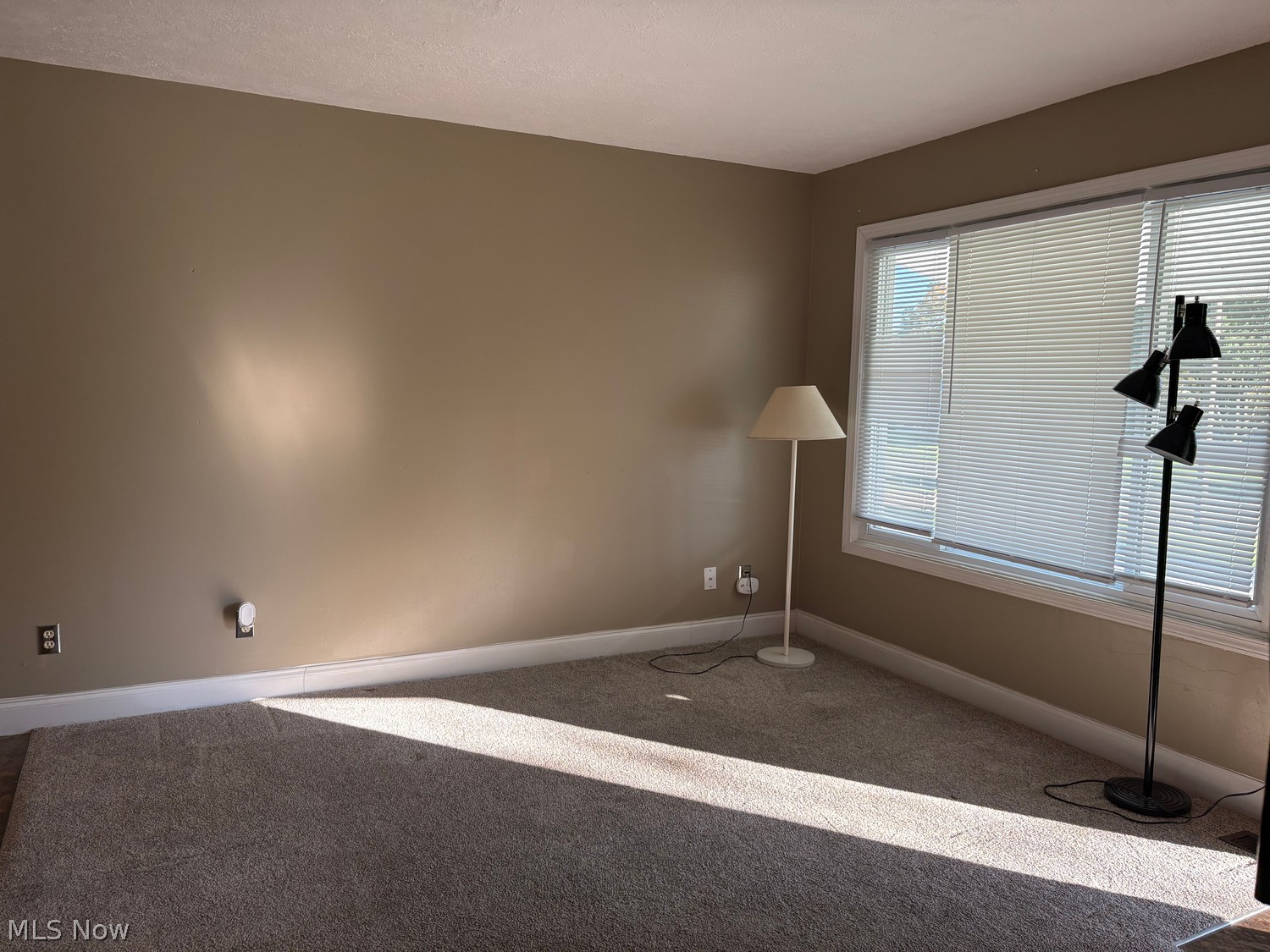 3419 Symphony Lane New Franklin OH 44216