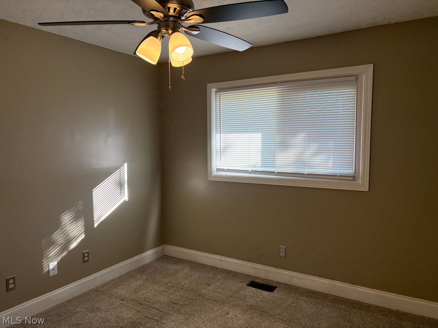 3419 Symphony Lane New Franklin OH 44216