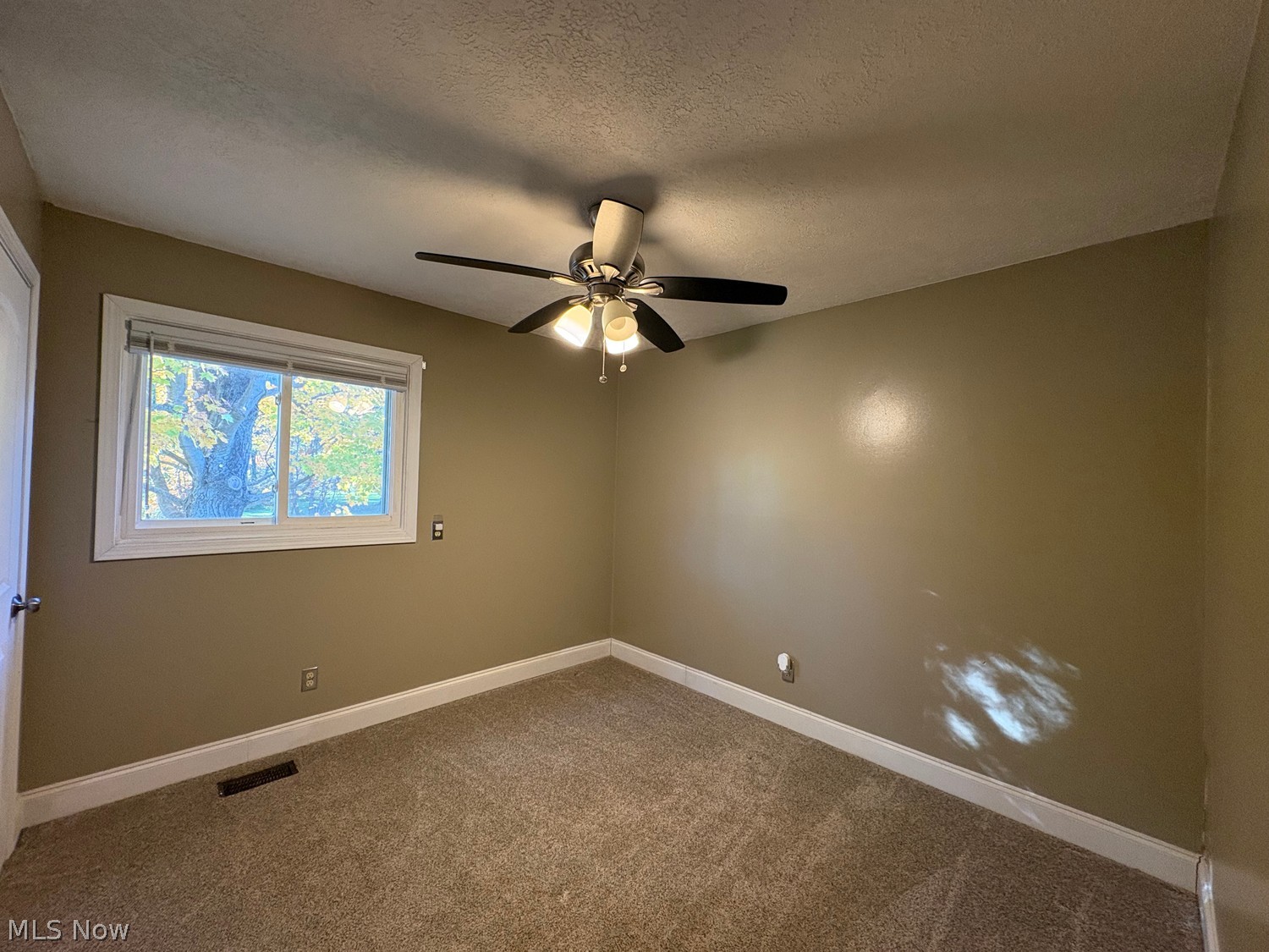 3419 Symphony Lane New Franklin OH 44216