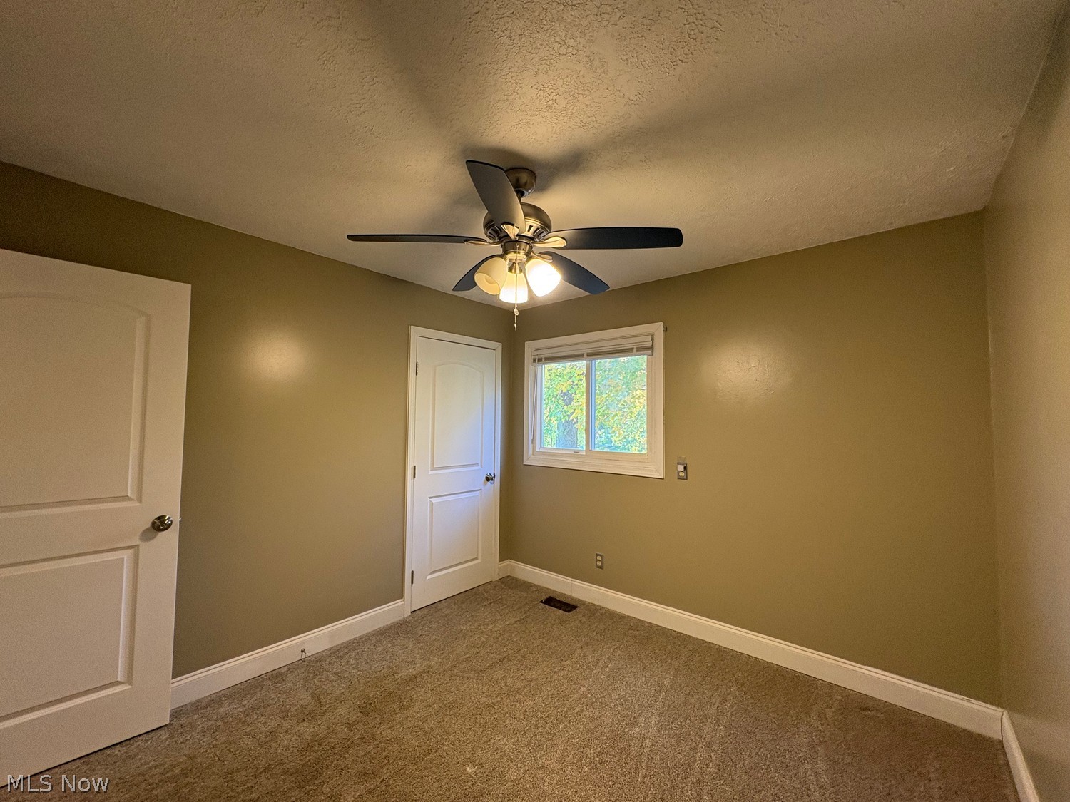3419 Symphony Lane New Franklin OH 44216