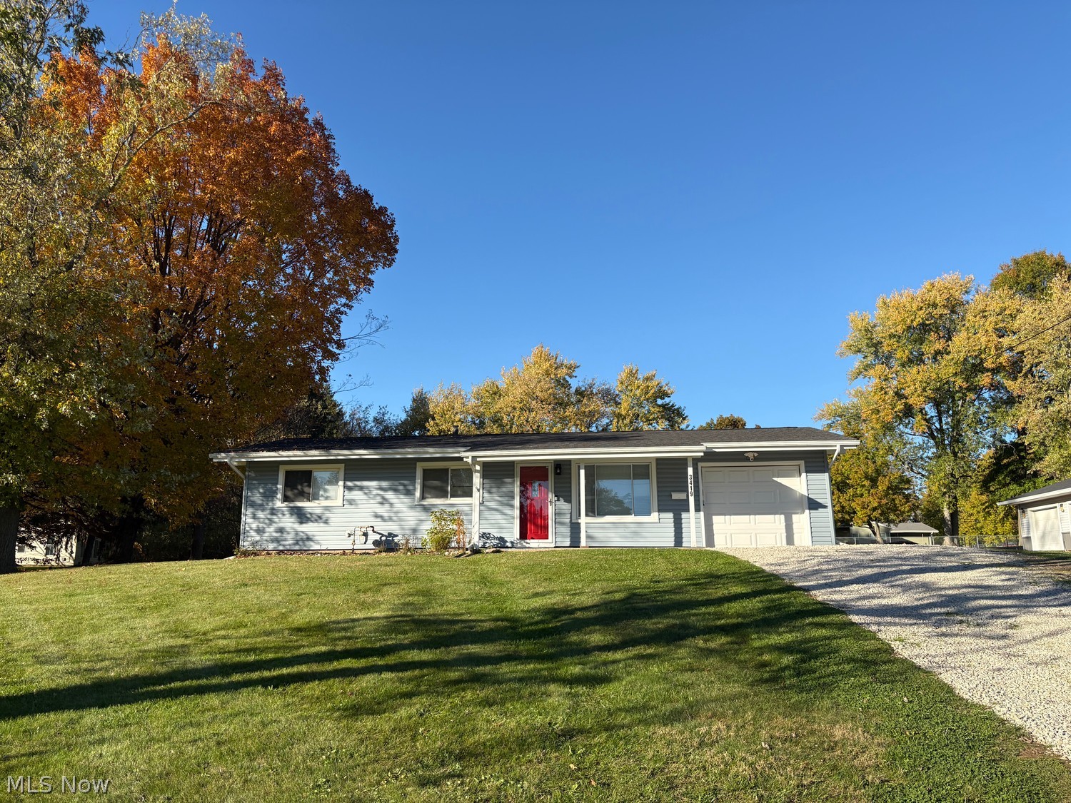 3419 Symphony Lane New Franklin OH 44216