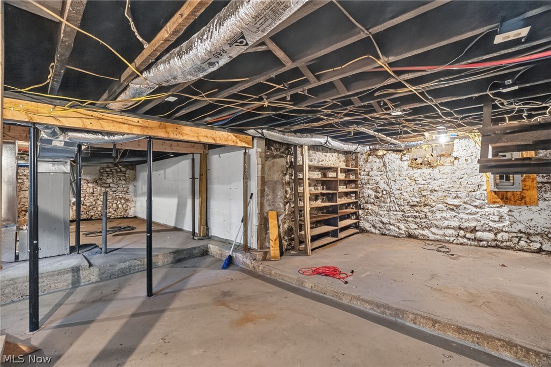 3133 Plymouth Gageville Road Ashtabula OH 44004