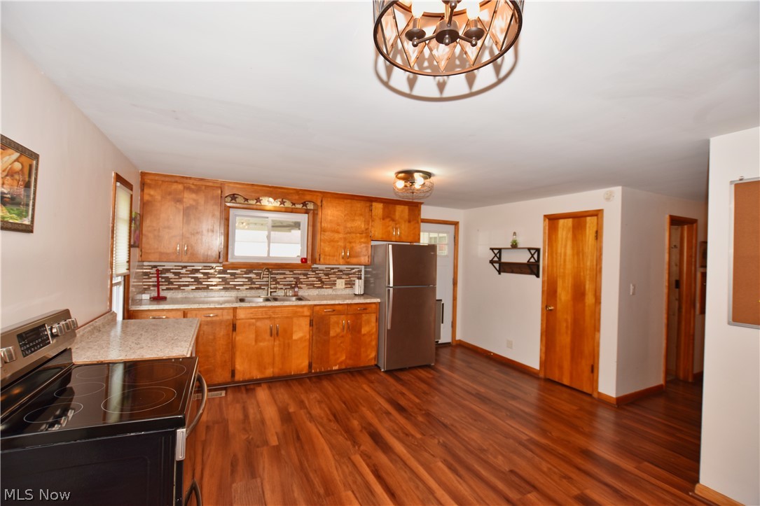 3125 Newmont Street Magnolia OH 44643