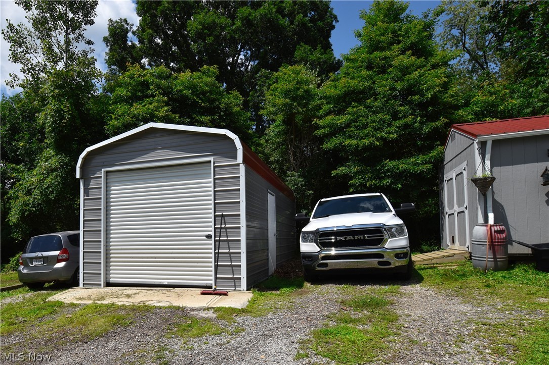 3125 Newmont Street Magnolia OH 44643