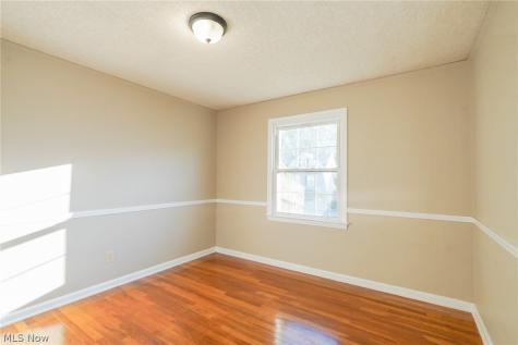 1644 Douglas Road Wickliffe OH 44092