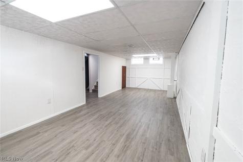 1644 Douglas Road Wickliffe OH 44092