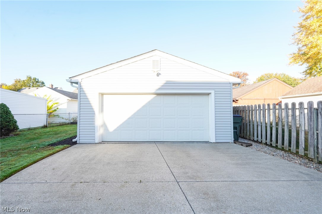 1644 Douglas Road Wickliffe OH 44092