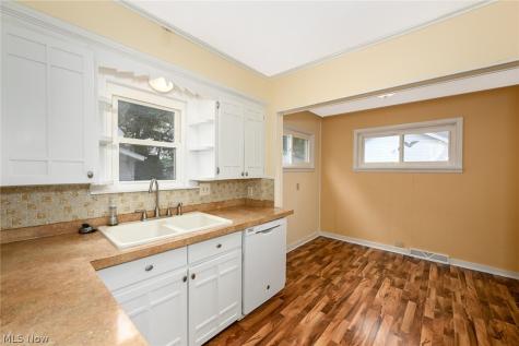 2138 19th Street Cuyahoga Falls OH 44223