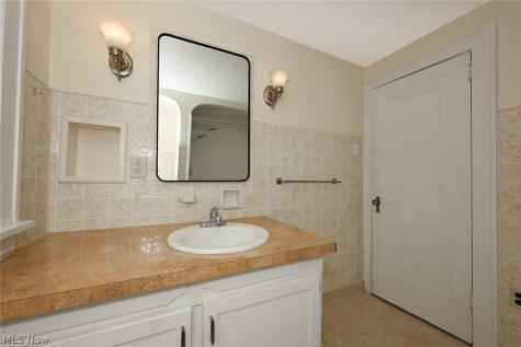 2138 19th Street Cuyahoga Falls OH 44223