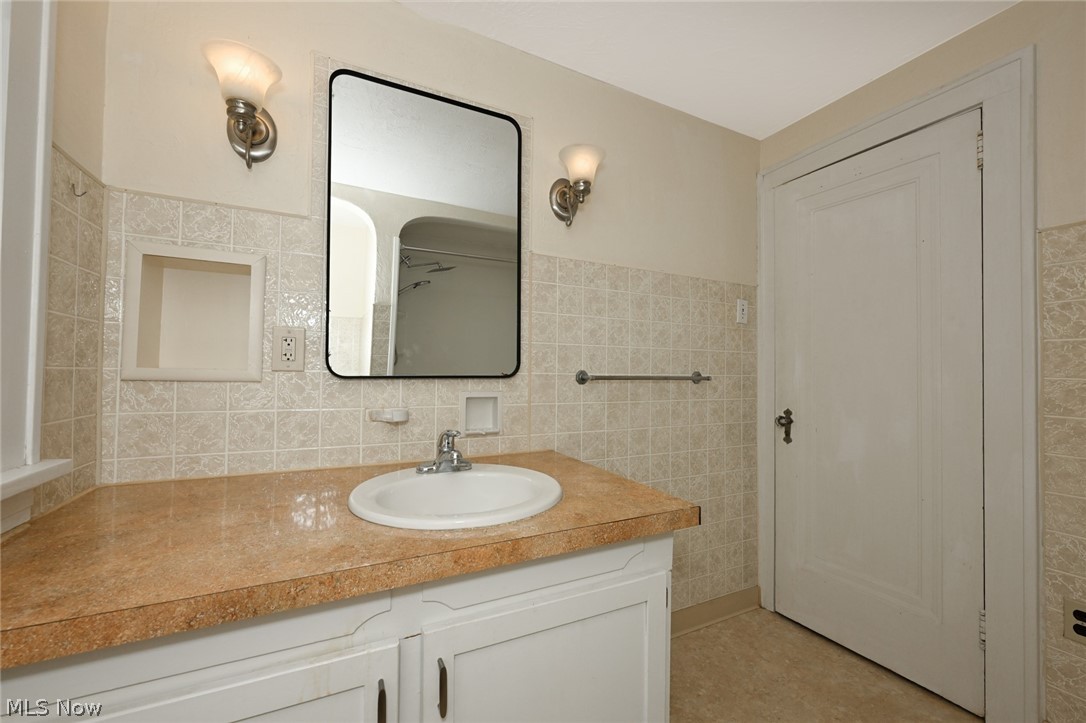 2138 19th Street Cuyahoga Falls OH 44223