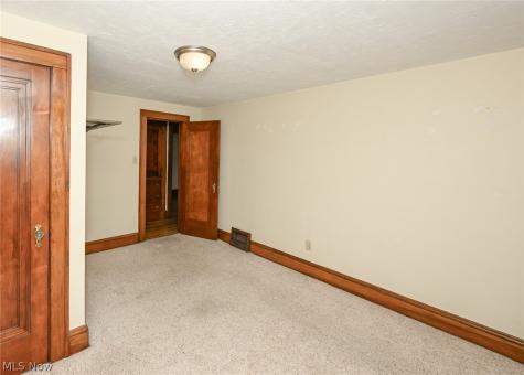 2138 19th Street Cuyahoga Falls OH 44223
