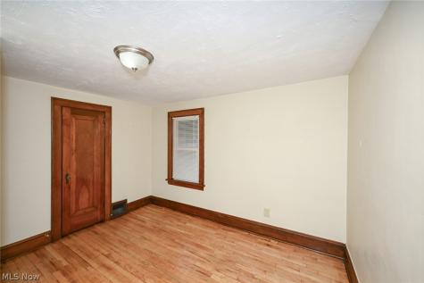 2138 19th Street Cuyahoga Falls OH 44223